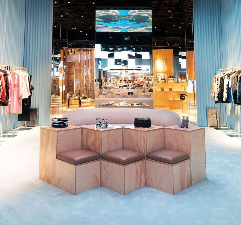 Retail & Boutiques